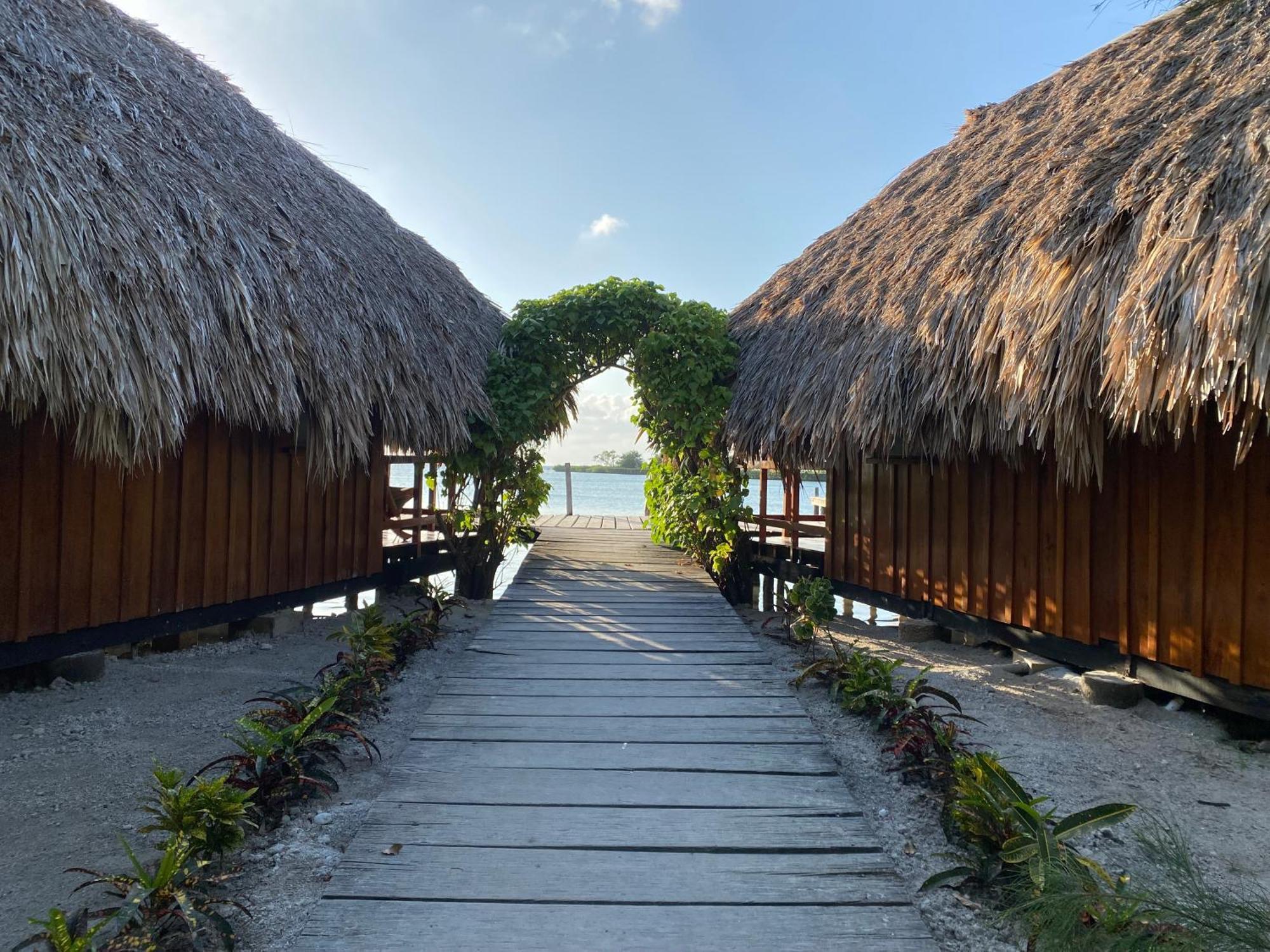 St. George'S Caye Resort Белиз-Сити Экстерьер фото