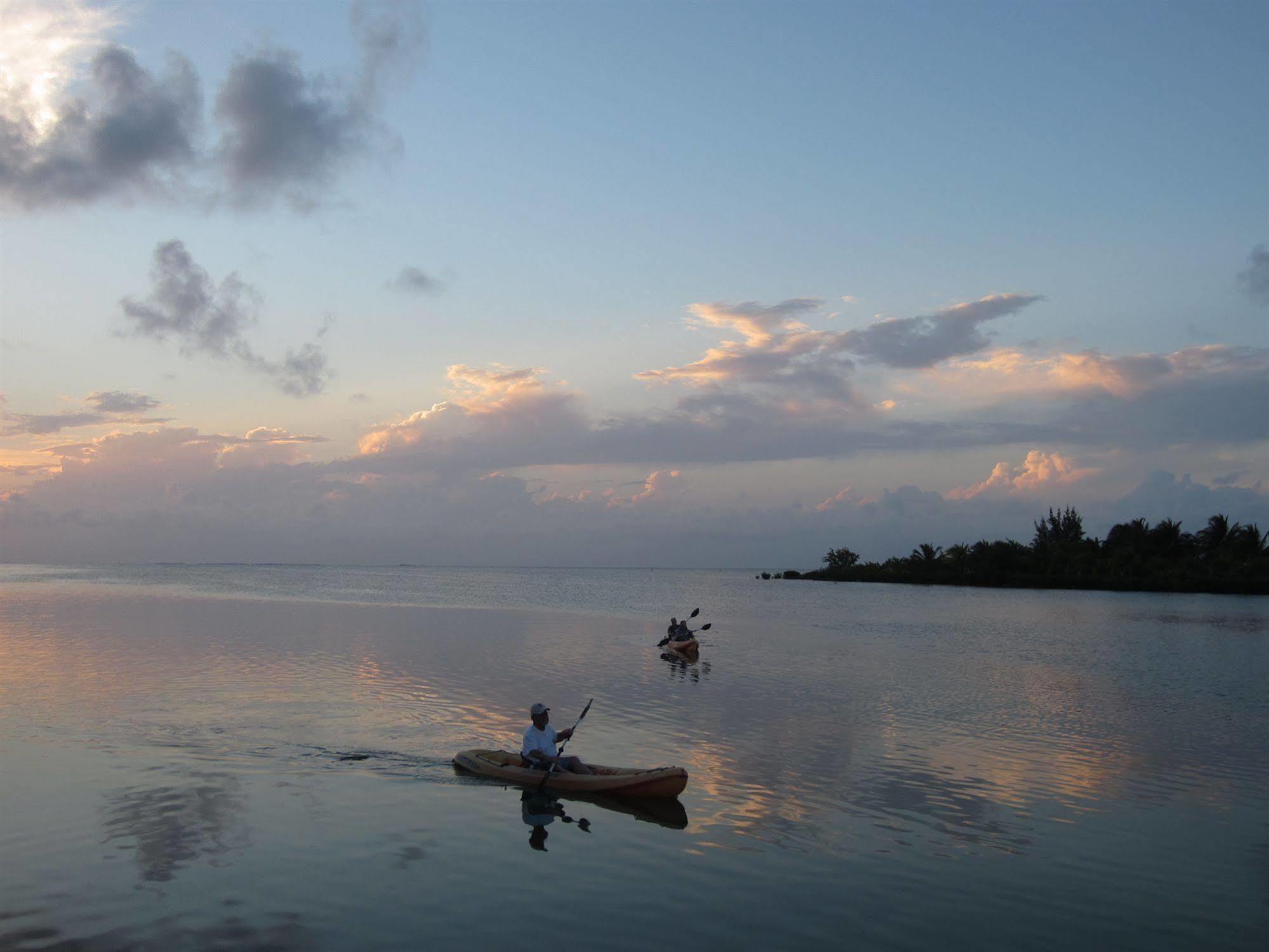 St. George'S Caye Resort Белиз-Сити Экстерьер фото